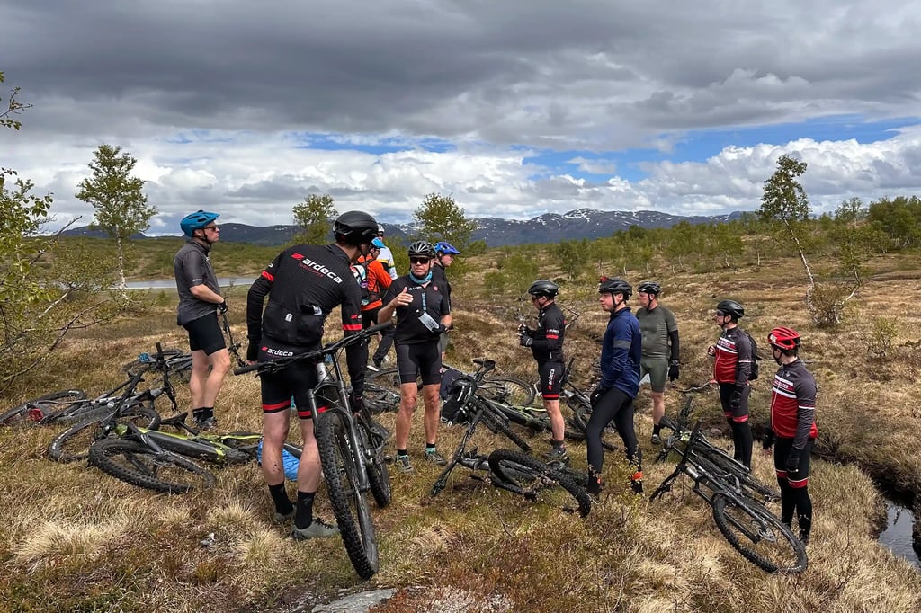 山地自行车 - 大特拉弗斯山
