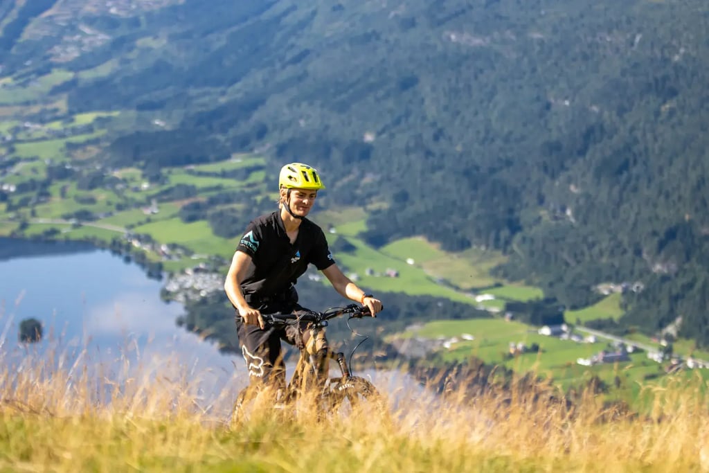 5 DAY FJORD NORWAY ADVENTURE PACKAGE 2025 50